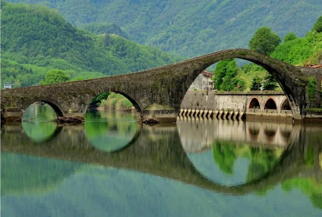 Farma Vila Agriturismo Il Castello Borgo a Mozzano
